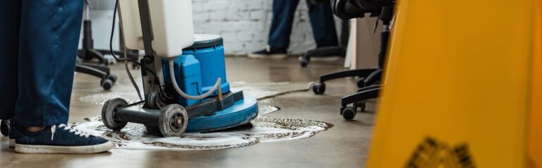 Person powerscrubbing